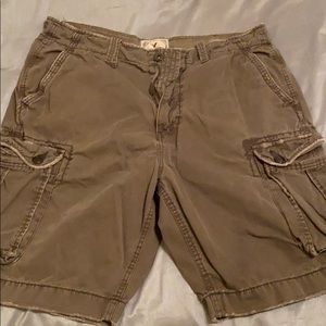 Men’s size 36 cargo shorts